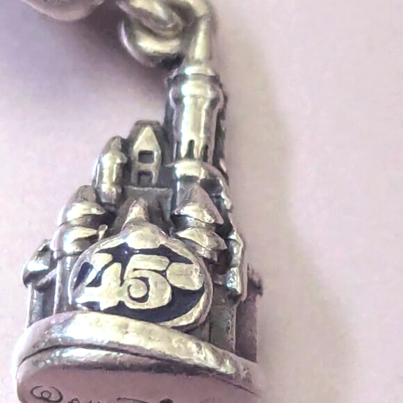 Pandora Disneyworld 45th Magic Kingdom Castle - Picture 3 of 13